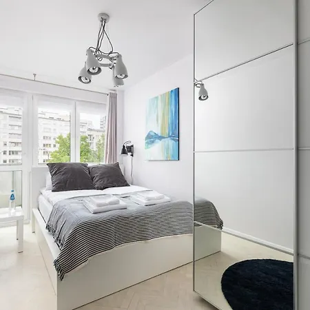 W Rent Like - Grojecka 19 25 Apartment Warsaw